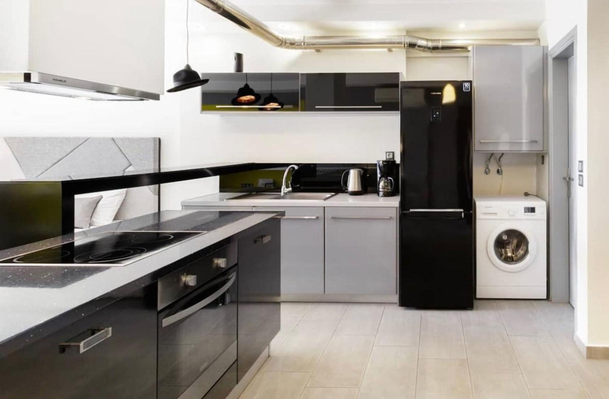 Apartament Stylish Boutique Loft With Private Balcony Ateny Zewnętrze zdjęcie