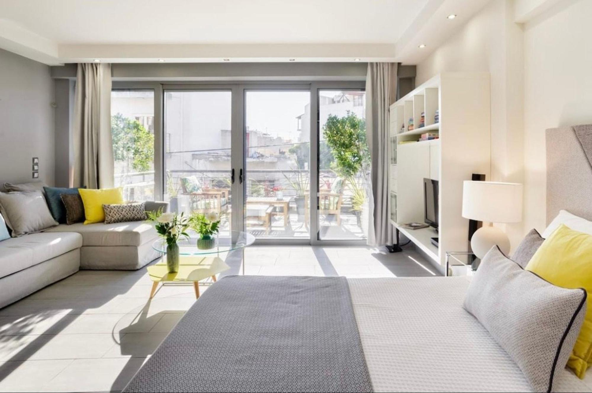 Apartament Stylish Boutique Loft With Private Balcony Ateny Zewnętrze zdjęcie